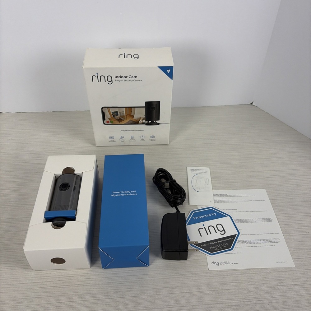 Ring Indoor Cam Black Plug-In Camera New Open Box